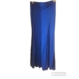 Maxi skirt by Lularue